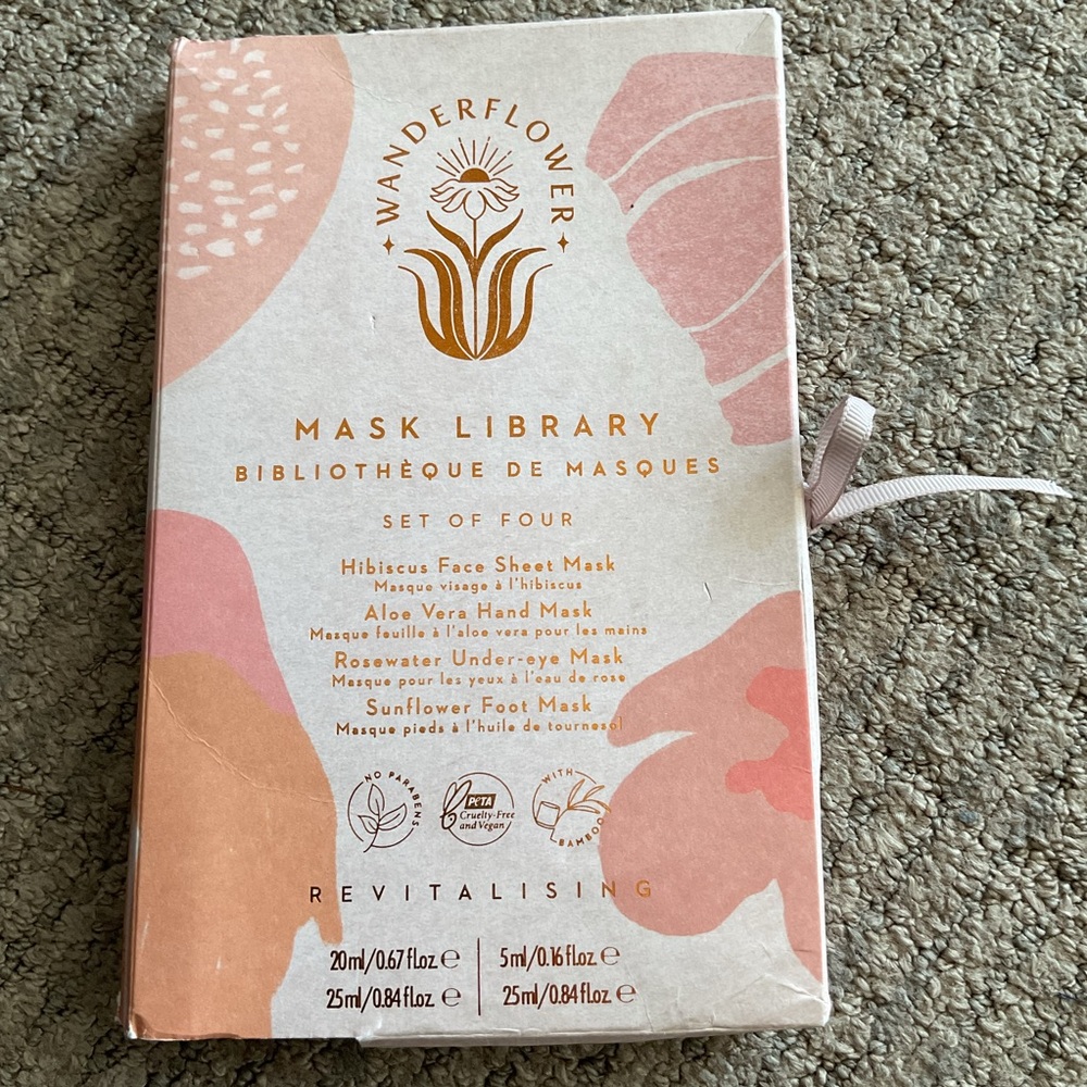 Wander library Mask Library gift Set self care spa beauty set of four